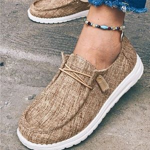 Emery Rose (Hey Dude off market) slip ons